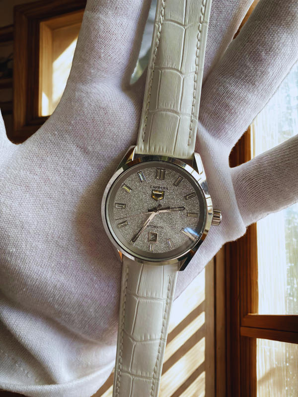 TAG Heuer leather